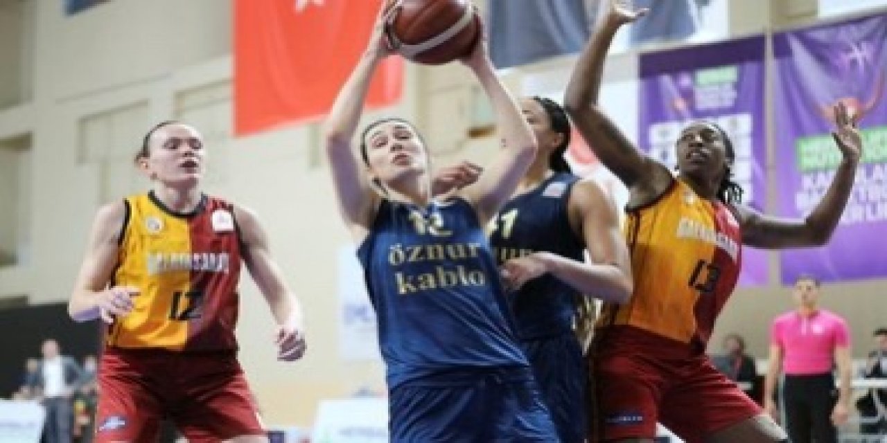 Galatasaray - Fenerbahçe Öznur Kablo: 60-74