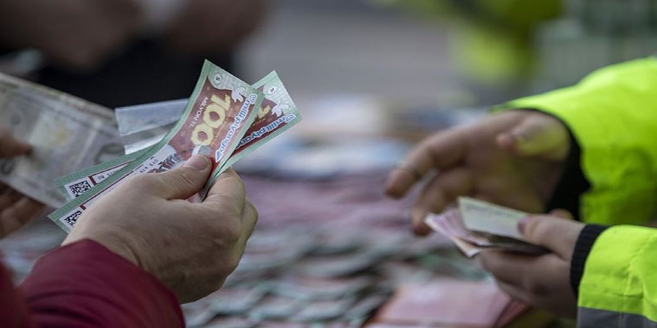 Talih kuşu "Varlık Fonuna" kondu... Büyük ikramiyenin çıktığı 4 biletten üçü satılmadı! 75 milyon Varlık Fonuna kaldı!