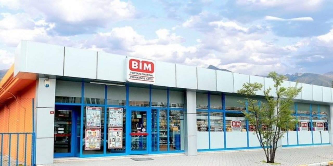 BİM'in "Reklam karşılığı haber sansürü" talebi ilanla ifşa edilmişti... Milli Gazete sansürlenmesi istenen o haberi de açıkladı!