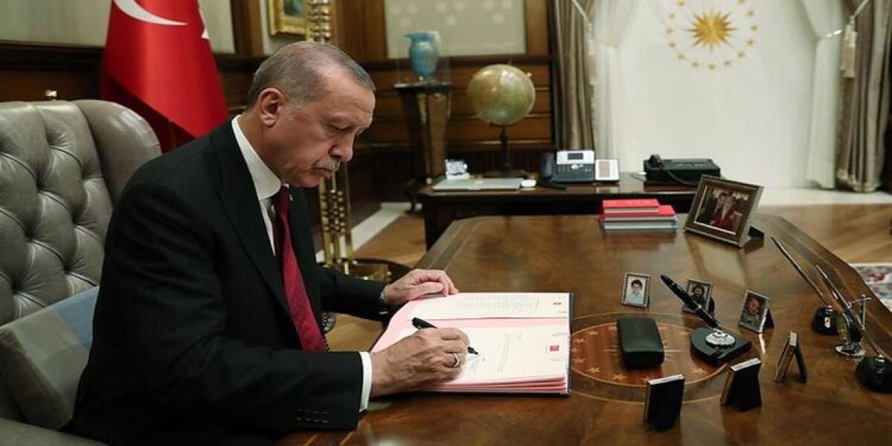 Erdoğan imzaladı! TCDD, iki bakanlık ve İŞKUR’da kritik görevden almalar