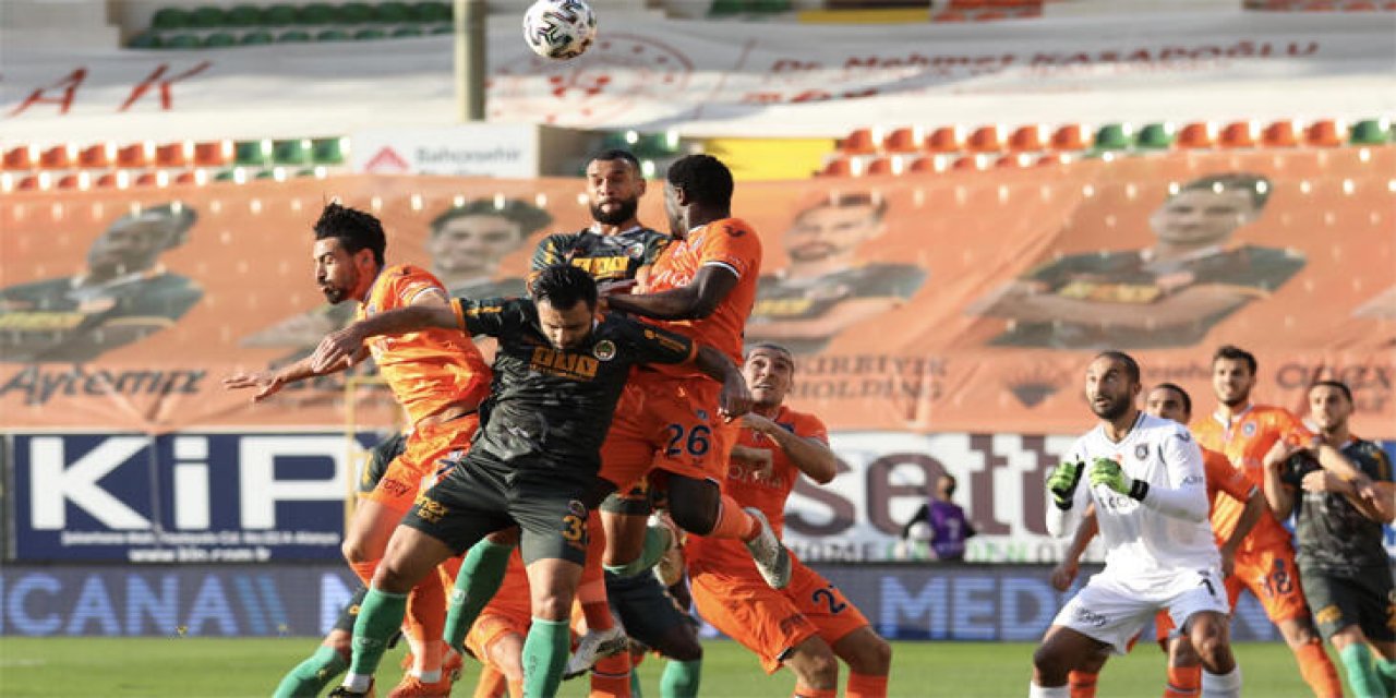 Aytemiz Alanyaspor - Medipol Başakşehir: 3-0