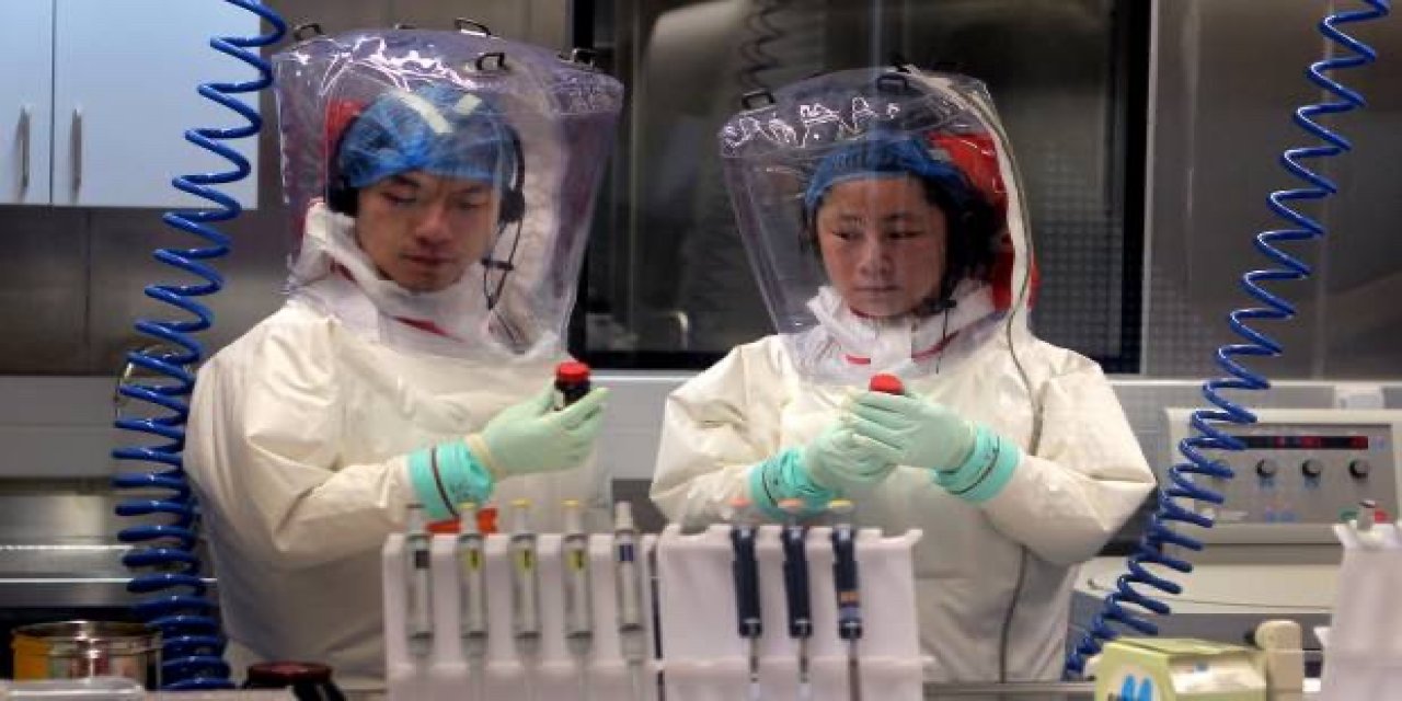 İLK HASTA HALEN BULUNAMADI: Pottinger, “Virüsün arkasında Çin hükümetinin Wuhan’daki laboratuvarının olduğuna dair kanıtlar giderek artıyor.