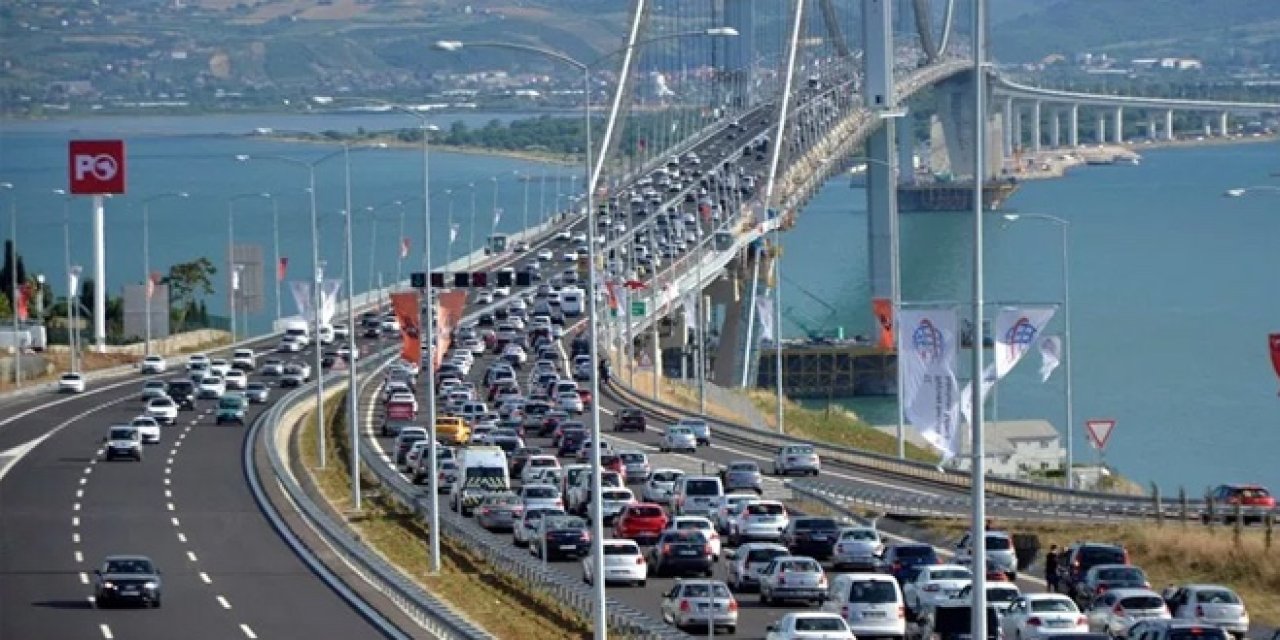 Köprü ve otoyollara yüzde 25 zam açıklandı: Avrupa'daki ülkelere ve ABD'ye göre yaklaşık 8 kat daha fazla ödüyoruz.