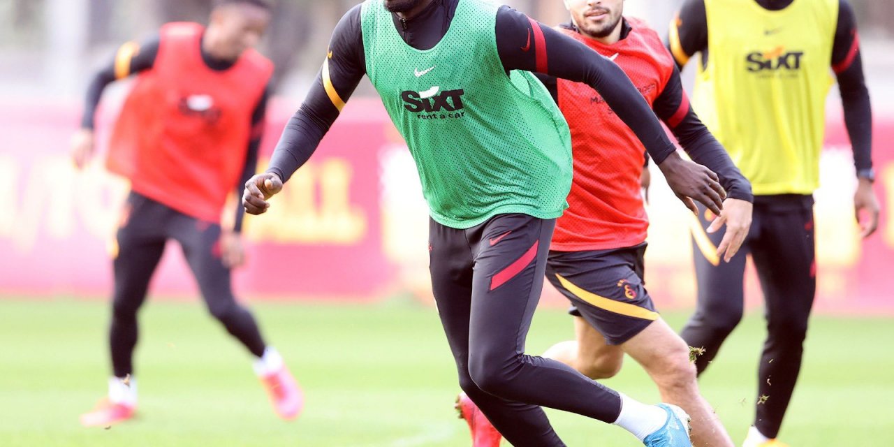 Galatasaray, Konyaspor maçının hazırlıklarına ara vermeden başladı