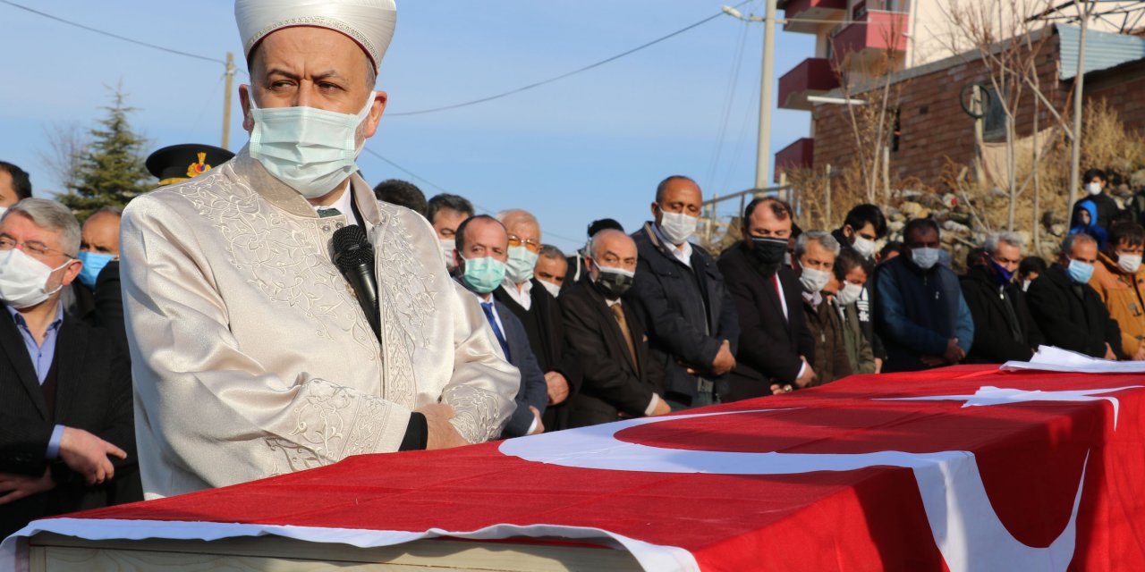 Somali'deki terör saldırısında hayatını kaybeden 2 işçinin cenazeleri Çorum’a getirildi