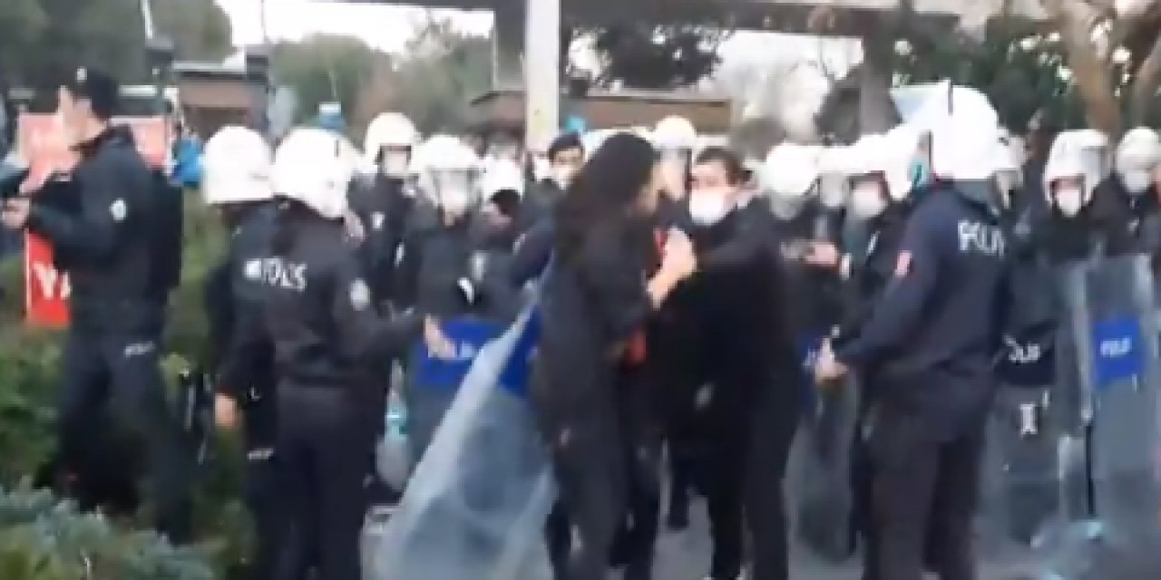 "İnsan mısınız siz?" Boğaziçi'nde yerlerde sürüklenen öğrenci ağlayarak isyan etti!