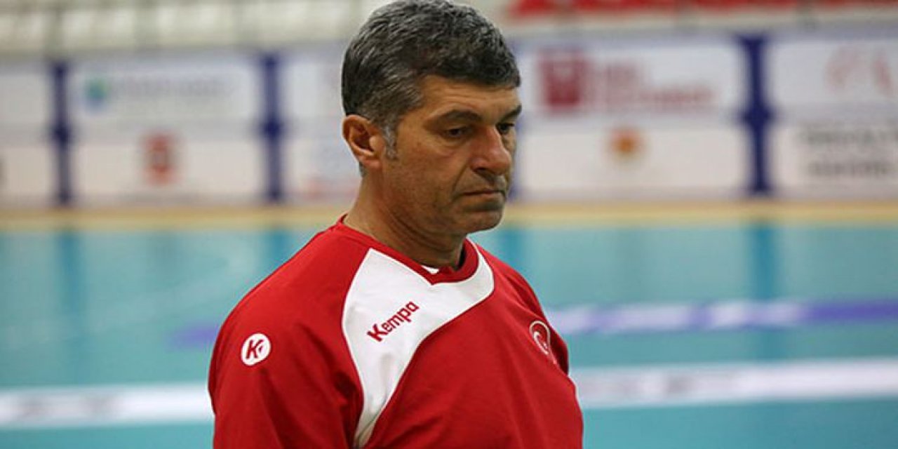 Hentbol Milli Takımı Başantrenörü İlker Şentürk: Basit hata yapan taraf kaybeder