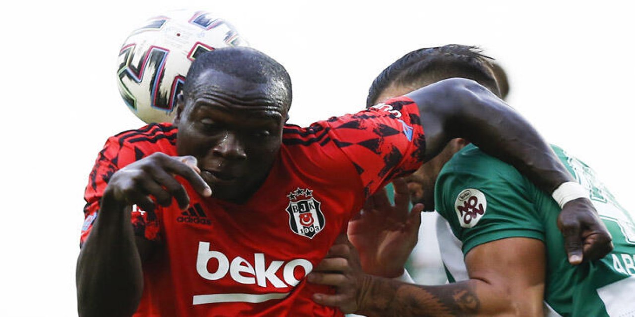 Beşiktaş taraftarına büyük şok Konyaspor, Süper Lig'in 3'üncü haftasında sahasında Beşiktaş'ı 4 - 1 yendi.