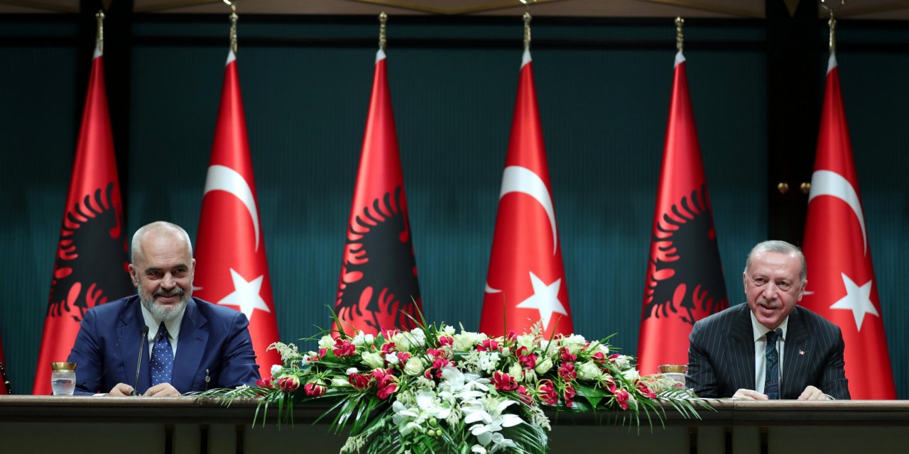 Cumhurbaşkanı Erdoğan: FETÖ'nün ilişkilerimizi zehirlemesine izin vermeyeceğiz