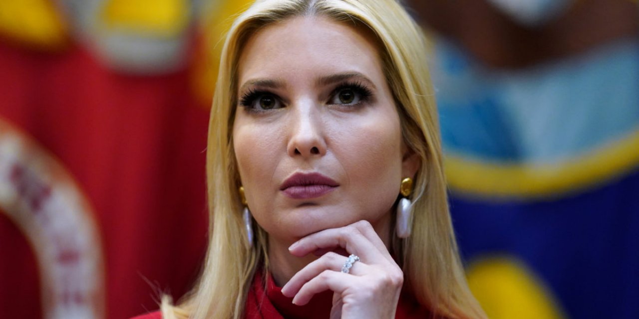 Ivanka Trump önce protestoculara ‘vatansever’ dedi, sonra vazgeçti.