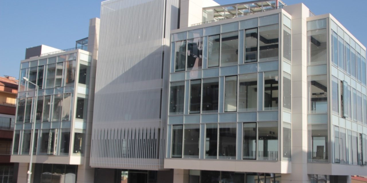 Satranç Federasyonu Merkez Binası faaliyete geçmek için gün sayıyor 