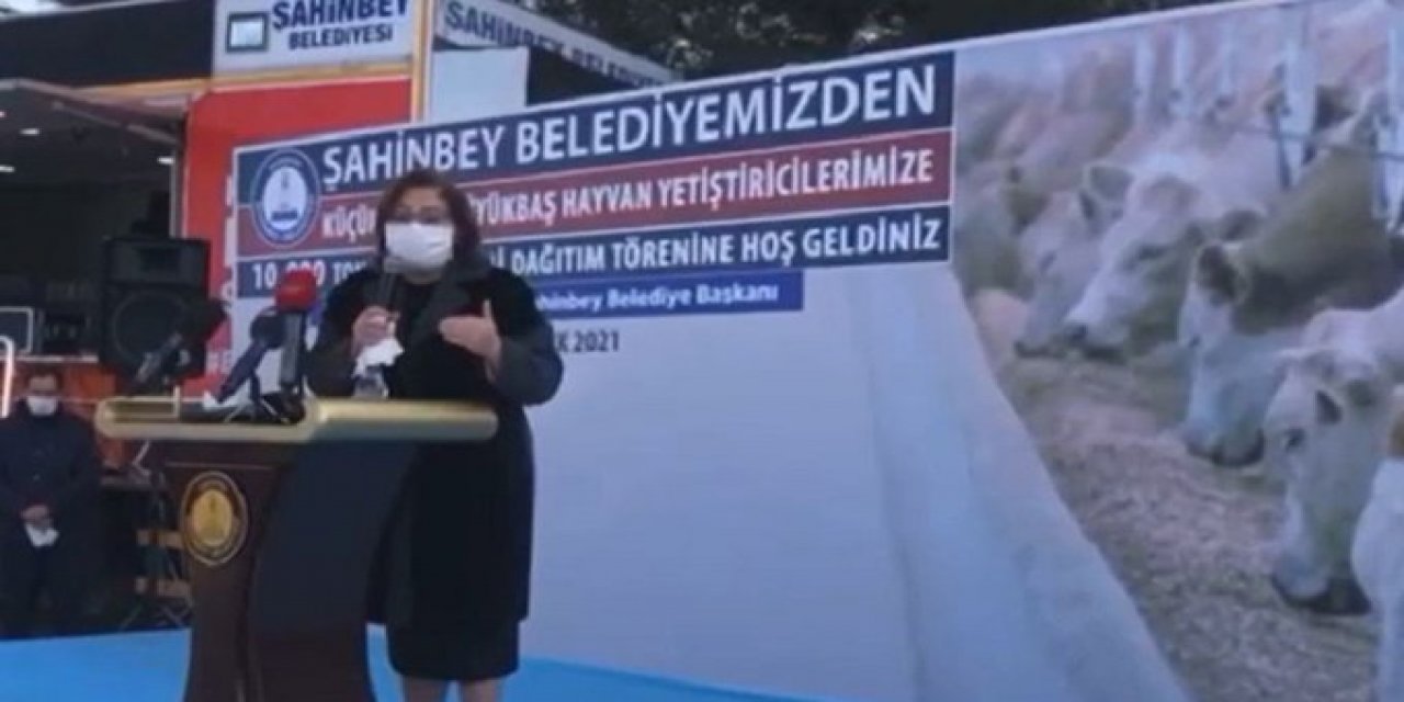 Erdoğan'ı "başöğretmen" ilan etti! AKP'li Belediye Başkanı Fatma Şahin'den tepki çeken sözler...