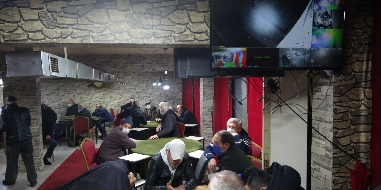 Briç Sevenler Derneği'ne kumar baskını: 42 kişiye 132 bin TL ceza