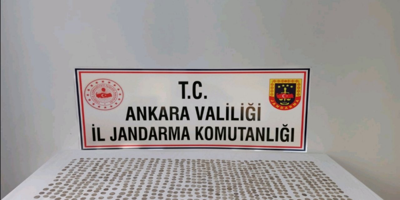 Ankara'da, Osmanlı dönemine ait 900 gümüş sikke ele geçirildi