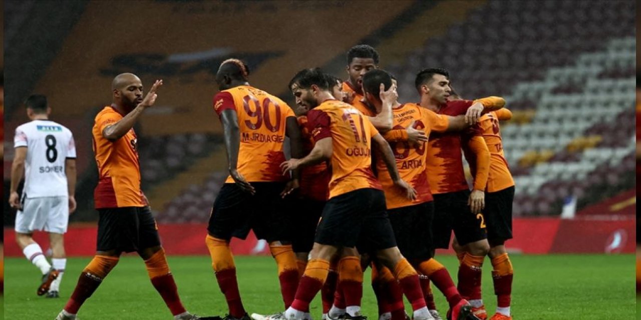 Gol yağmuru... Terim döndü, Aslan şov yaptı! Gençlerbirliği'ne 6 gol birden!