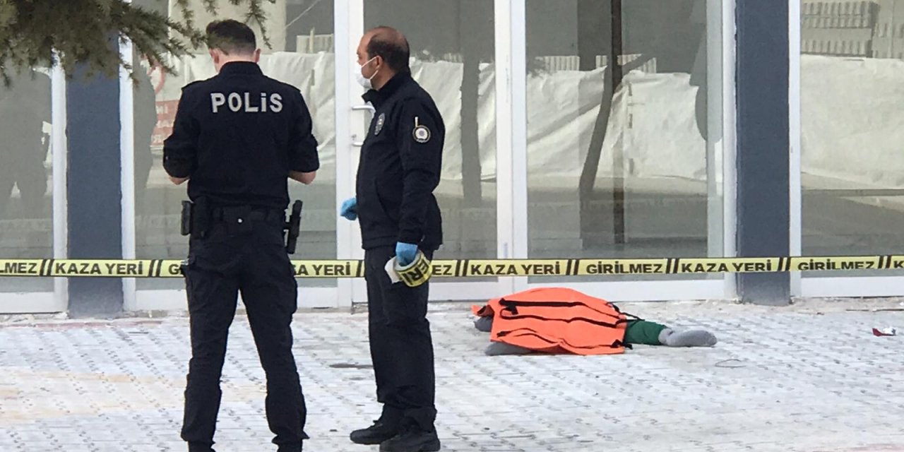 7'nci kat penceresinden düştü