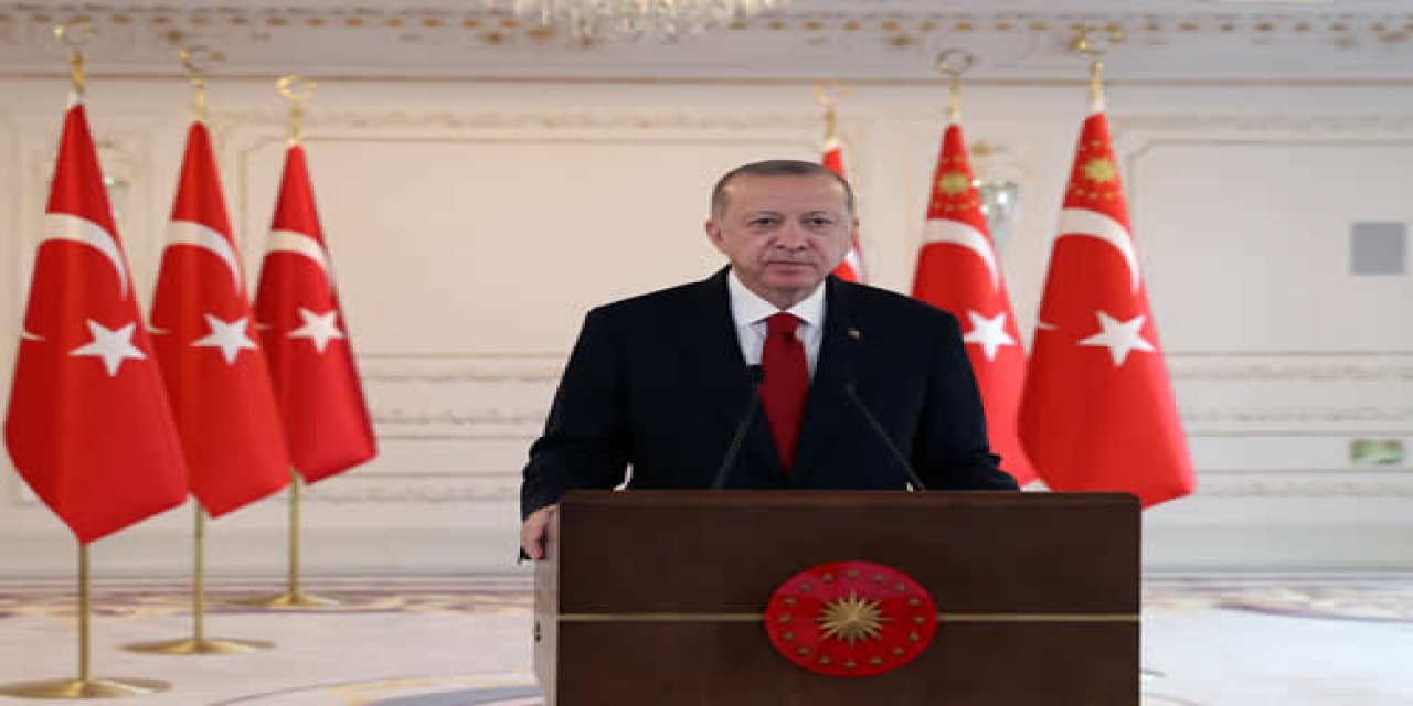 Erdoğan'ın, "10 Ocak Çalışan Gazeteciler Günü" nedeniyle mesaj yayınladı: 'Basın özgürlüğünün içeride ve dışarıda ülkemiz aleyhine kara propaganda için kullanılmasına da asla müsaade etmeyeceğiz.'