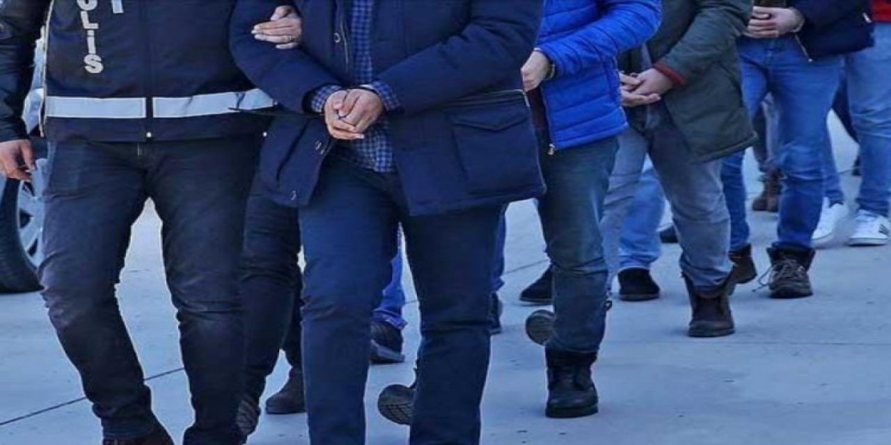3 ilde sahte iş ilanıyla dolandırıcılık çetesine operasyon: 13 gözaltı 
