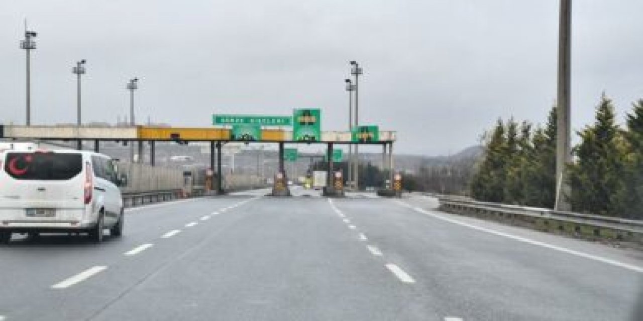 Otoyol ücretleri uçak biletlerini geçti! Uçakla İzmir’e gitmek otobanın yarı fiyatına...