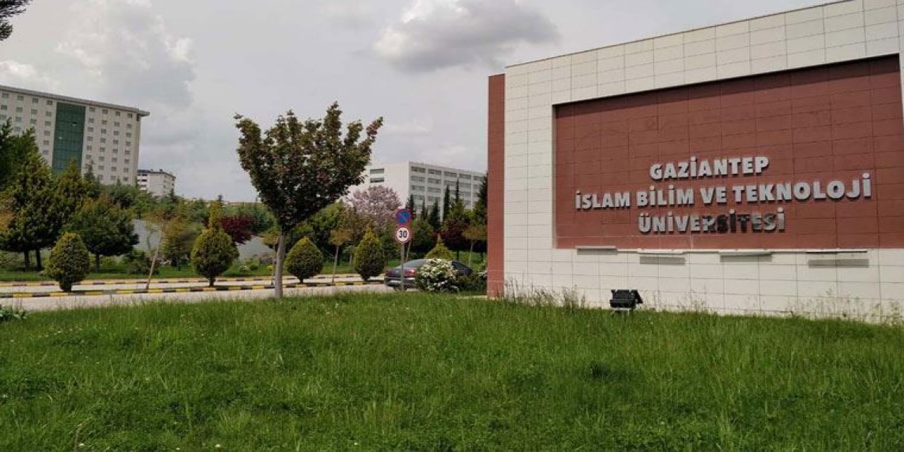 Nihat Hatipoğlu'nun yönettiği üniversitede kişiye özel ilan şüphesi iptal getirdi! Kadro teslim edilemedi...