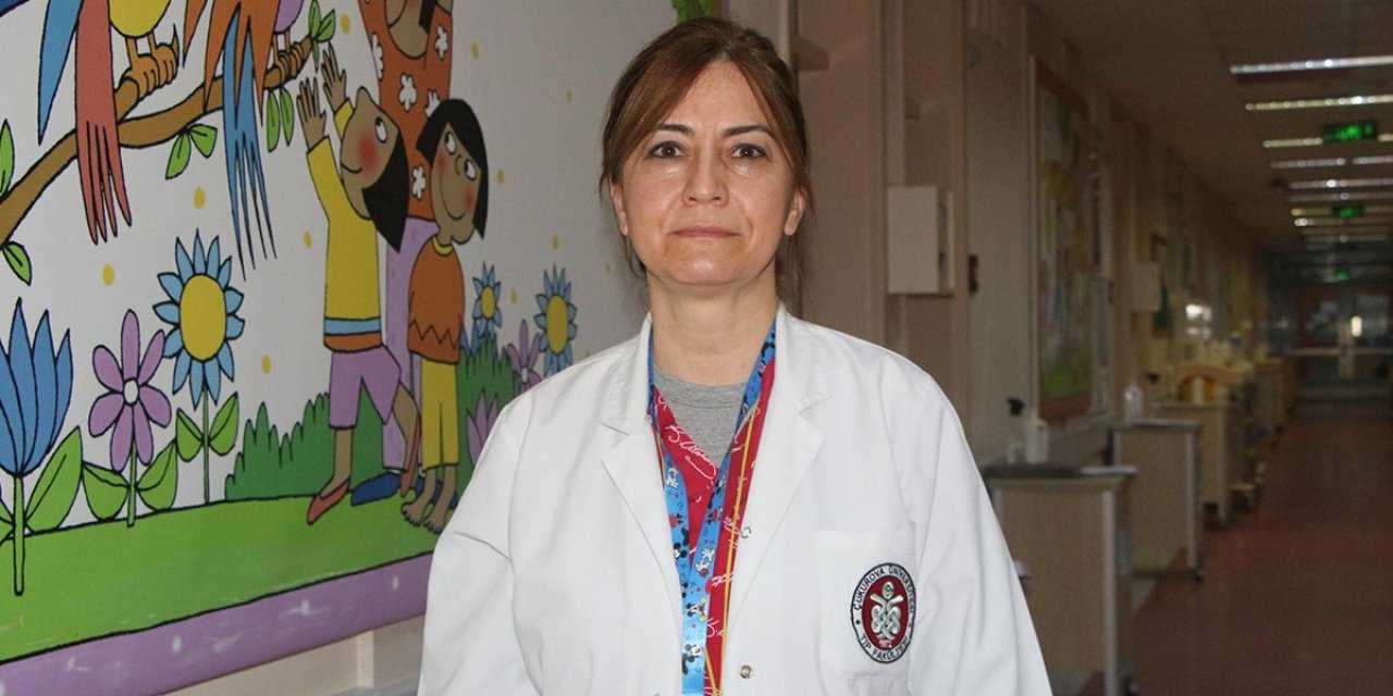 Çocuklarda aşılanmalı: Prof. Dr. Alabaz: Enfekte olan çocukları ilerki yıllarda ne beklediği belli değil; Corona sağlıklı çocuklarda da ani ölümlere neden olabiliyor