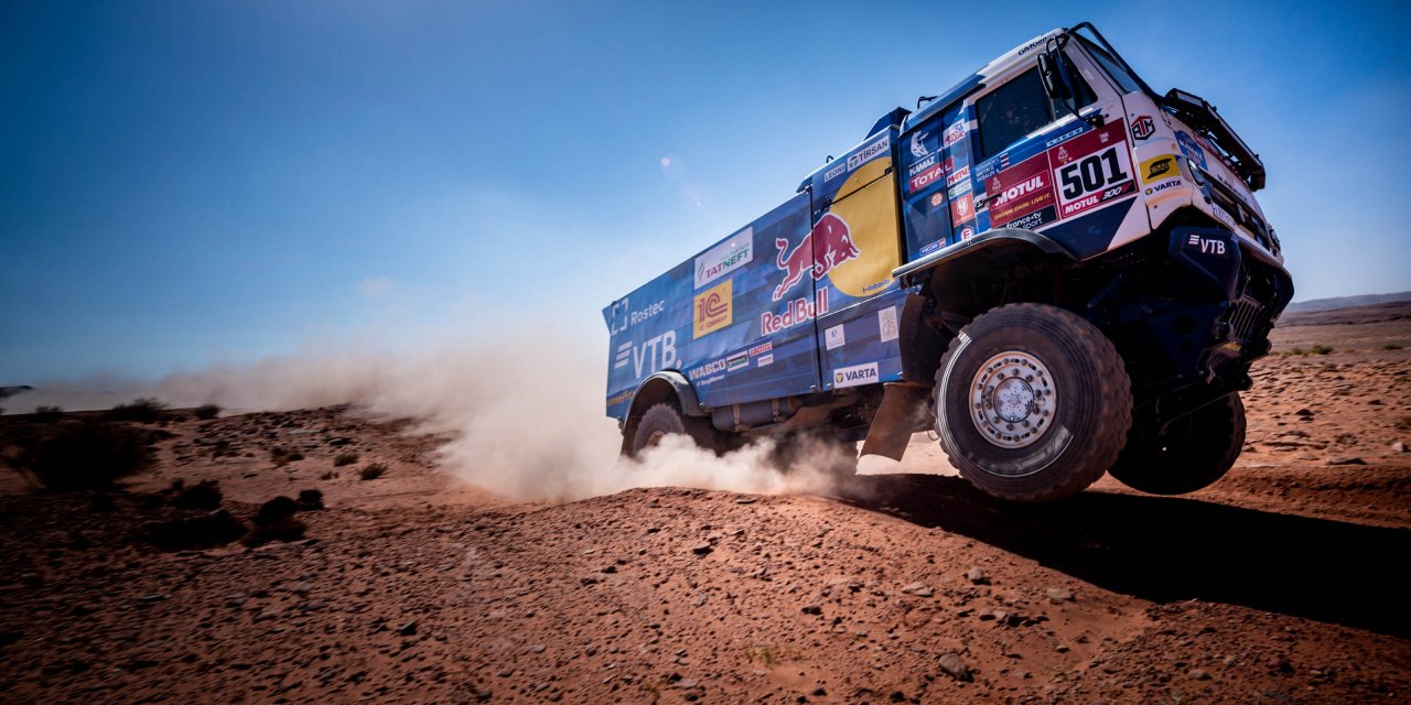 Dakar Rallisi'nde 9. etabın galibi Red Bull sporcusu Stephane Peterhansel
