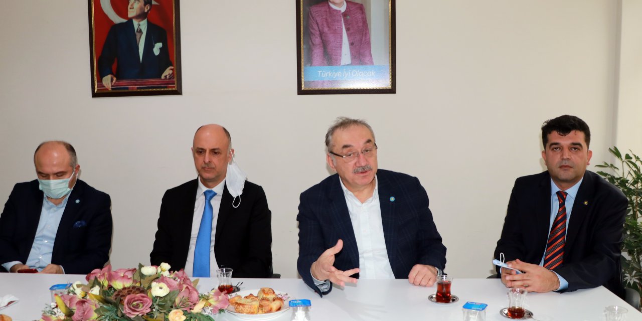 İYİ Partili Tatlıoğlu: "Bir seçime girdik, her partinin kendi Cumhurbaşkanı adayı vardı, Biz kazansaydık Türkiye'yi Meral Akşener, CHP kazansaydı Muharrem İnce yönetecekti"