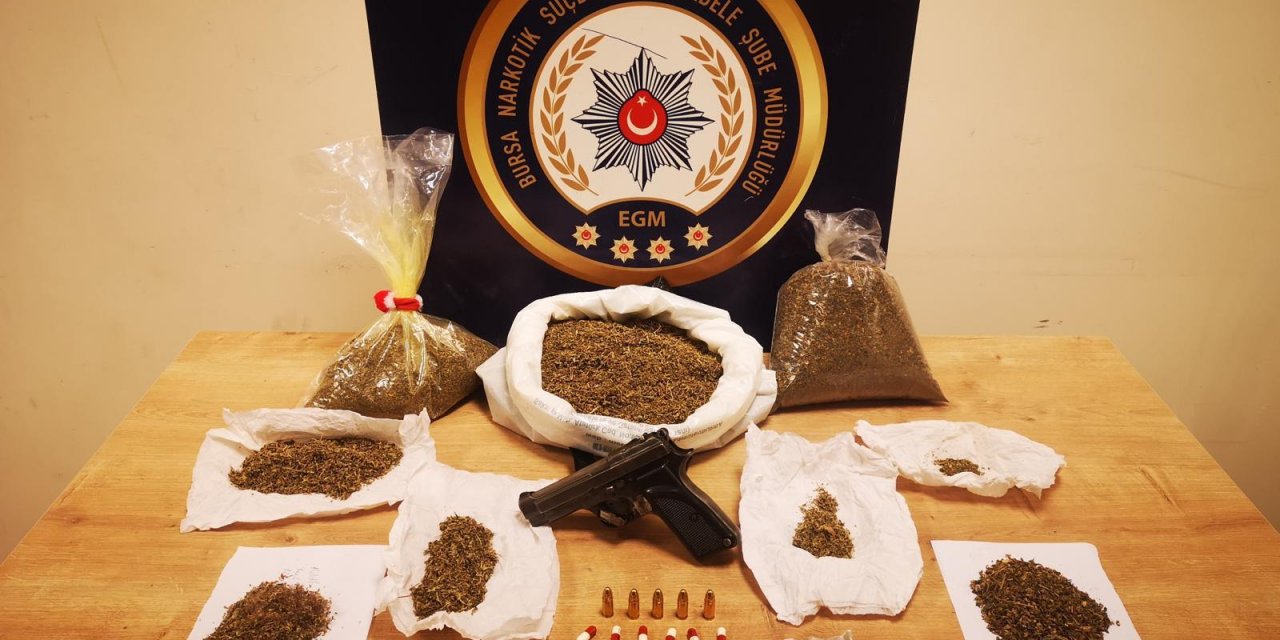 Bursa'da narkotik operasyonu: 14 gözaltı