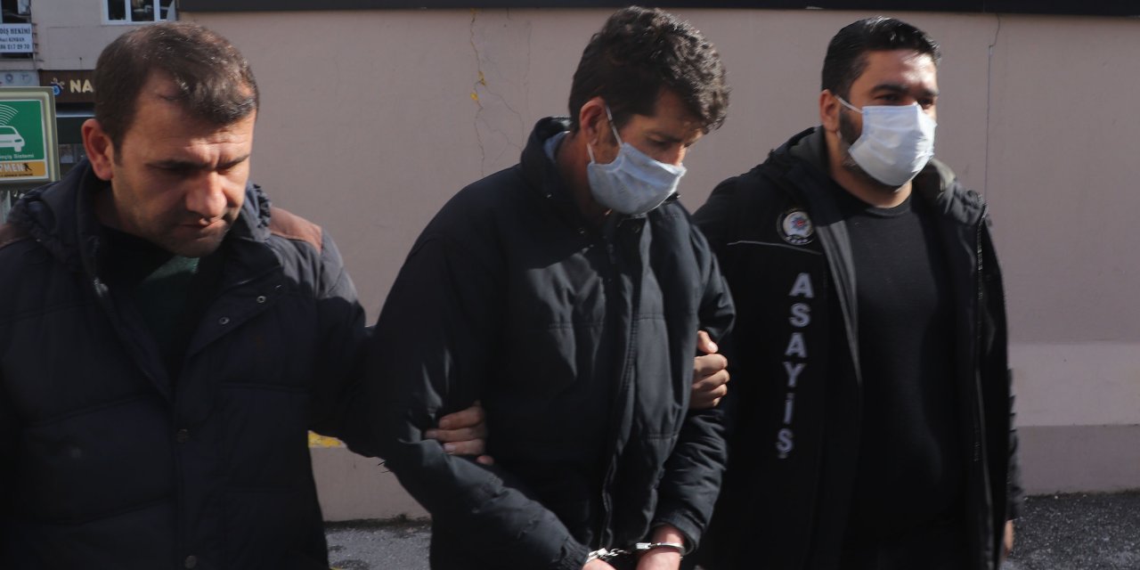 Küçük kızı, FETÖ tehdidiyle kandırıp, 300 bin liralık altını çaldı