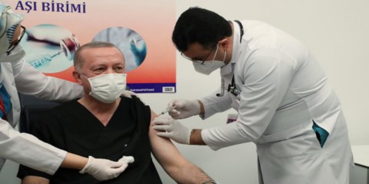 "Ne biçim haberciliktir bu?" diyerek tepki gösterdi... Bu görüntü Emin Çölaşan'ı çok kızdırdı! "Asabını yine bozmayı başardılar"