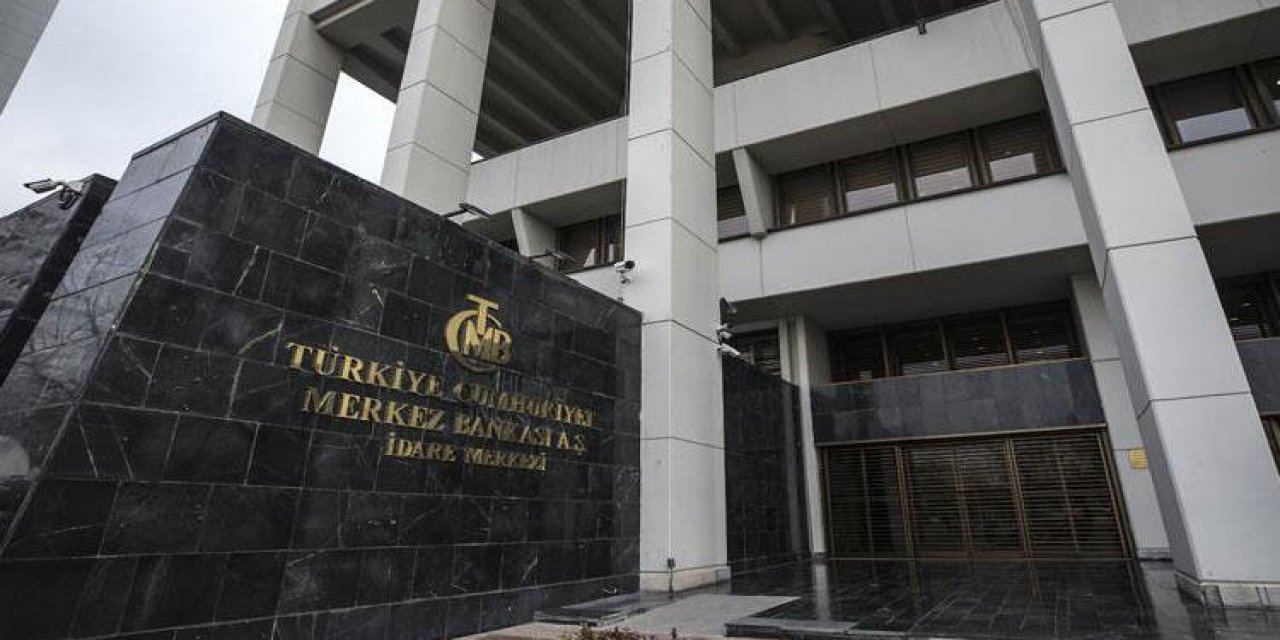 Döviz kurlarındaki pik banka faizlerinde yeni artış dalgası yarattı.