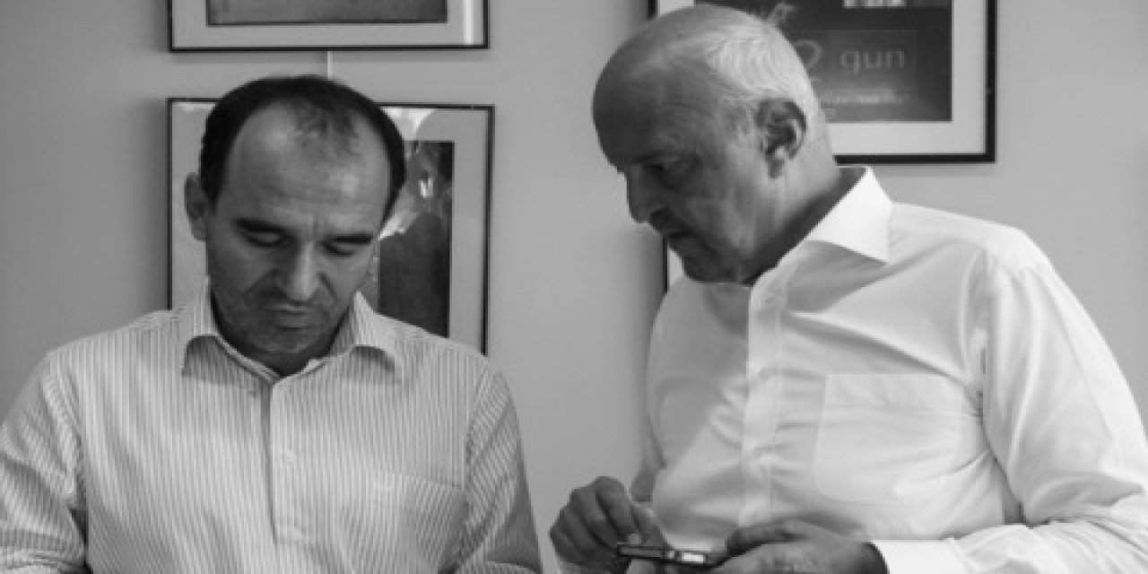 Mehmet Ali Birand'ın  aramızdan ayrılışının üzerinden tam 8 yıl: Süleyman Sarılar'dan “Show must go on”