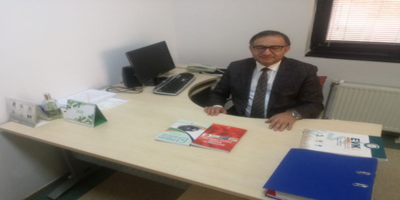 Prof. Dr. Durmuş Kaya koronavirüse yenildi 