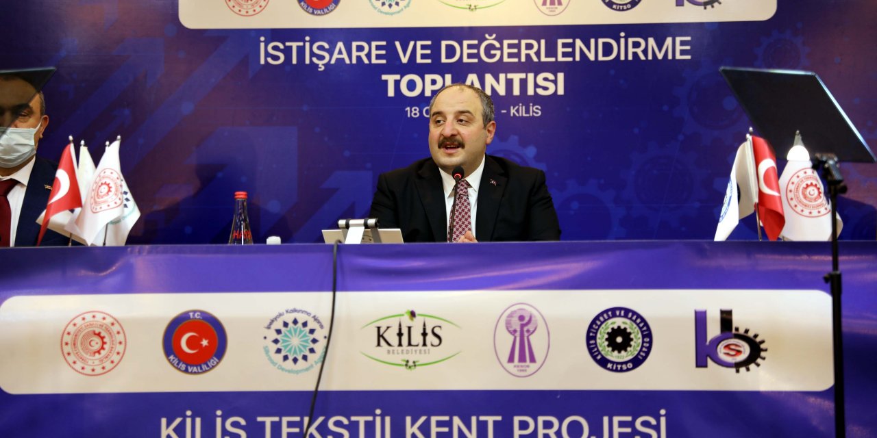 Bakan Varank: Facebook da Türkiye'de bir temsilcilik açma kararını açıkladı.