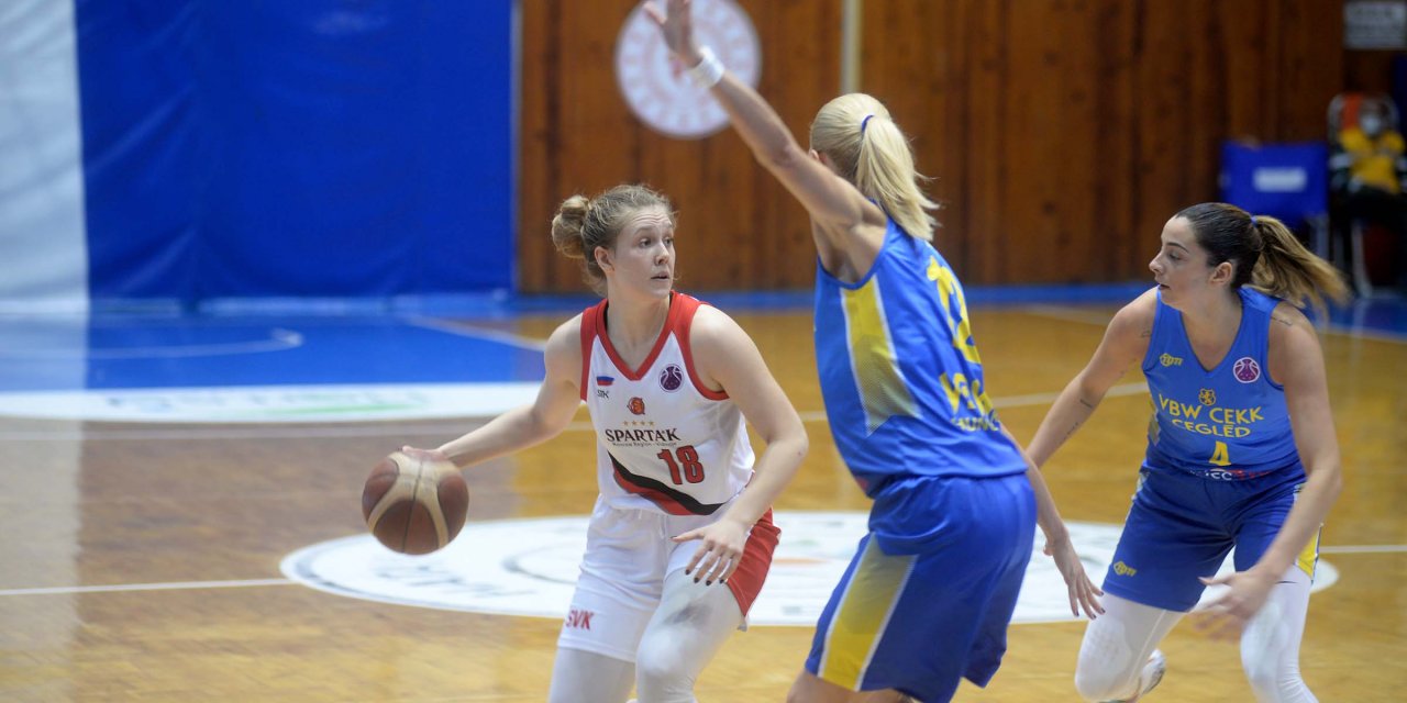 Spartak Moskova-CEKK Cegled : 78 - 61