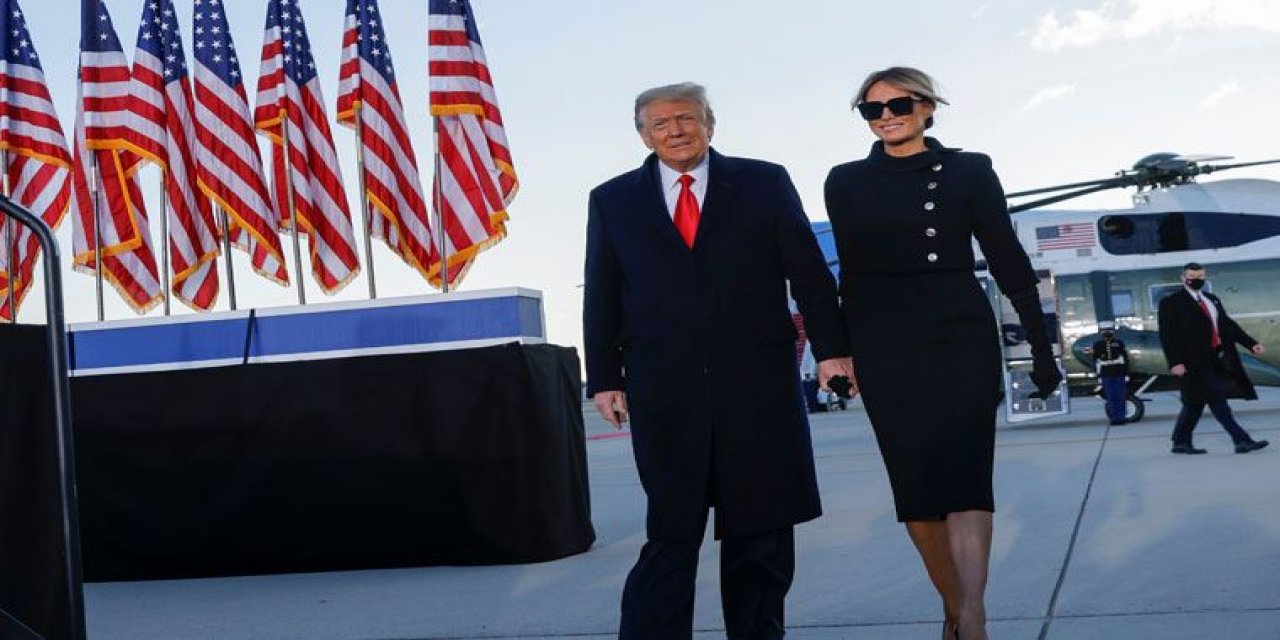 Beyaz Saray'dan el ele çıktılar! Bir dönem kapandı! Donald Trump Beyaz Saray'a veda etti!