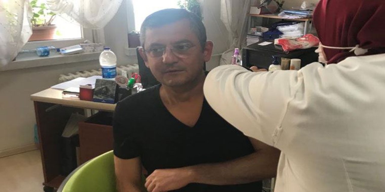Özgür Özel koronavirüs aşısını yaptırdı!