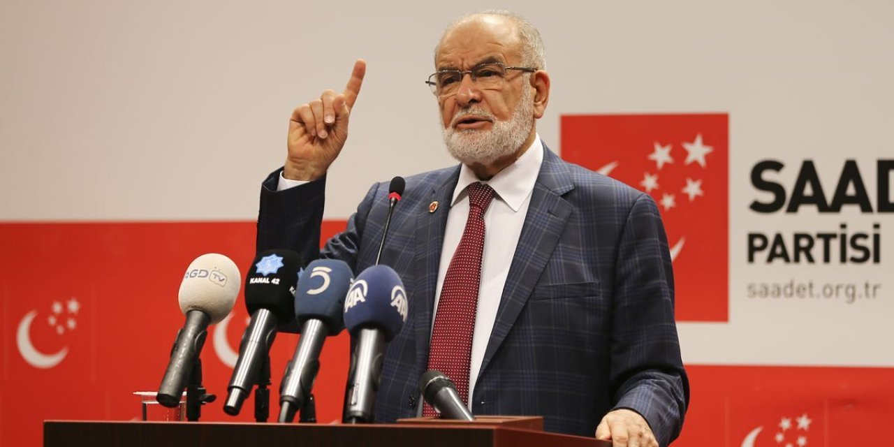 Karamollaoğlu: Siyasette söz söylemek kolay, icraat yapmak kolay değil