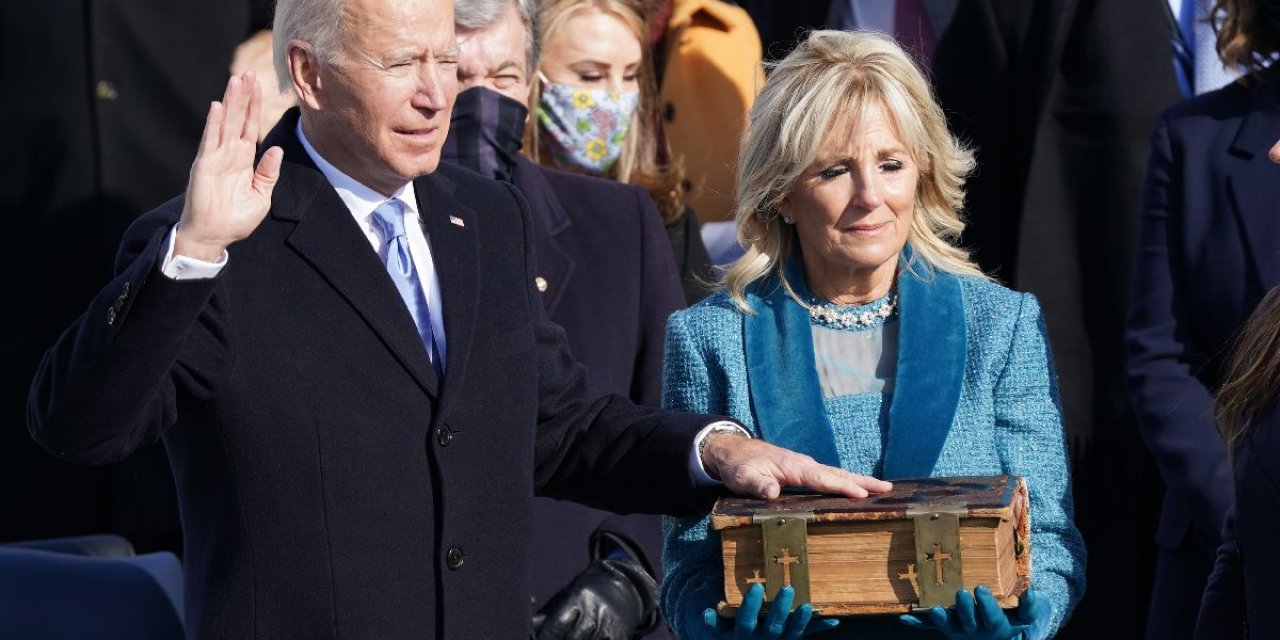 Biden resmen ABD başkanI! Joe Biden'ın açıklaması  adım adım tören  ABD Başkan'ı ailesine sarıldı