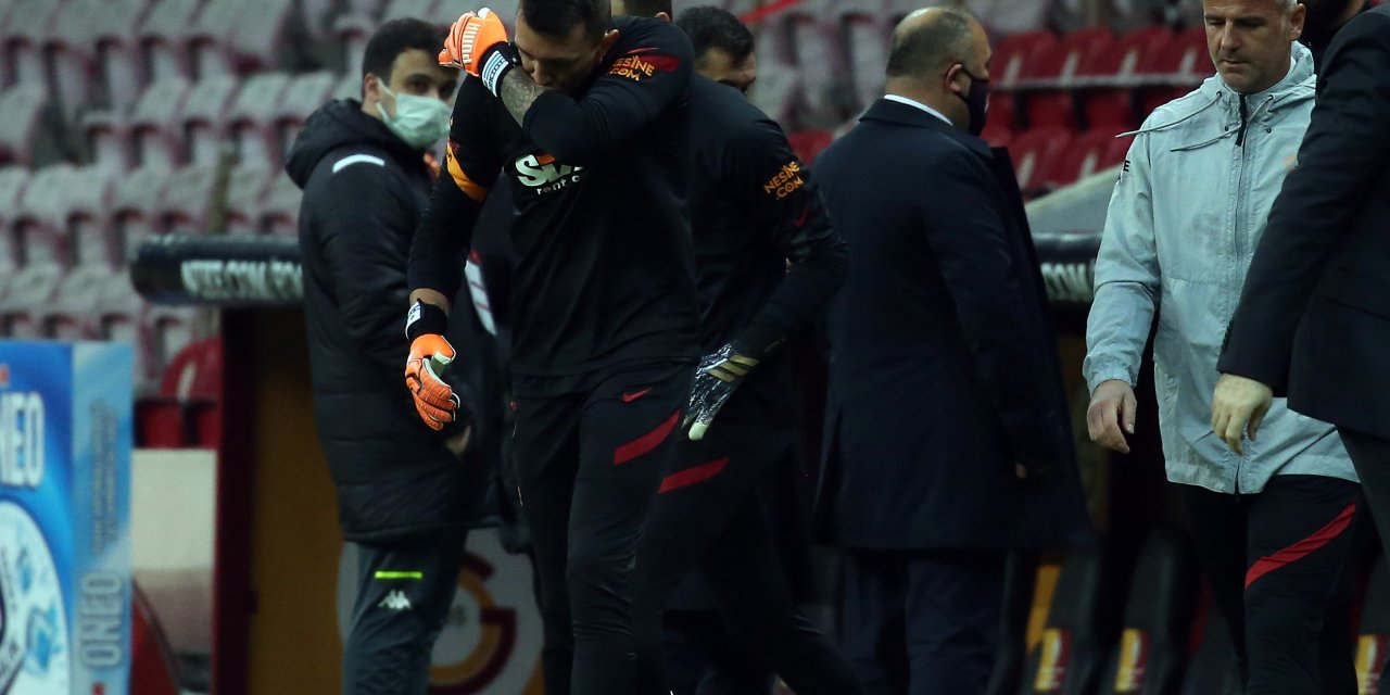Galatasaray'da Muslera 220 gün sonra döndü