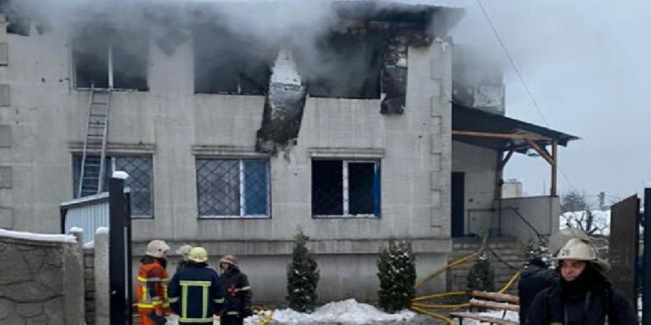 Huzurevinde çıkan yangında 15 kişi hayatını kaybetti 