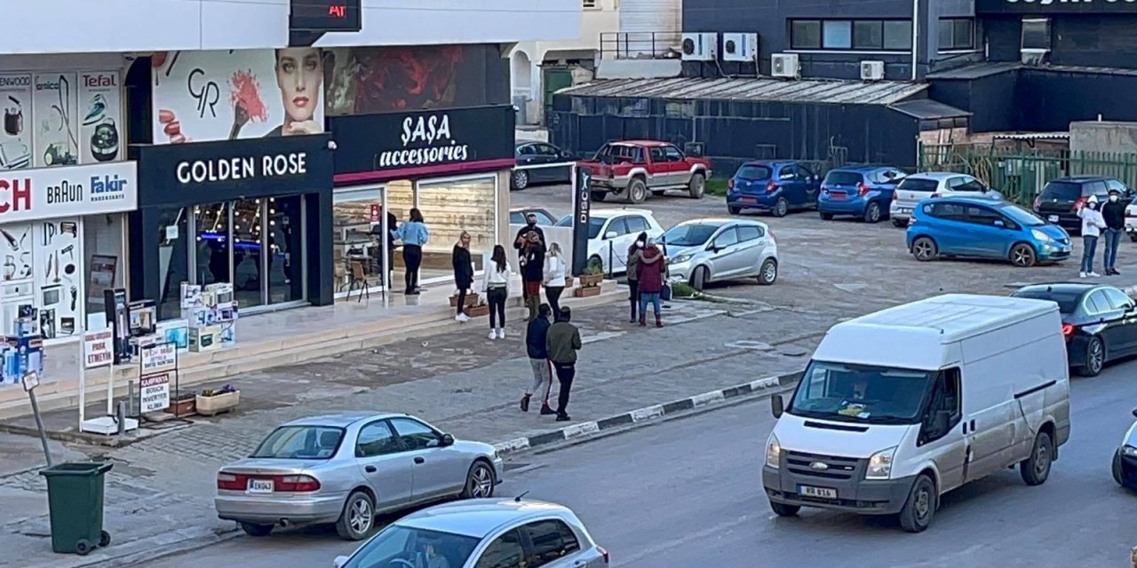 KKTC'de 5 büyüklüğündeki depremin merkez üssü Gazimağusa'dan ilk görüntüler