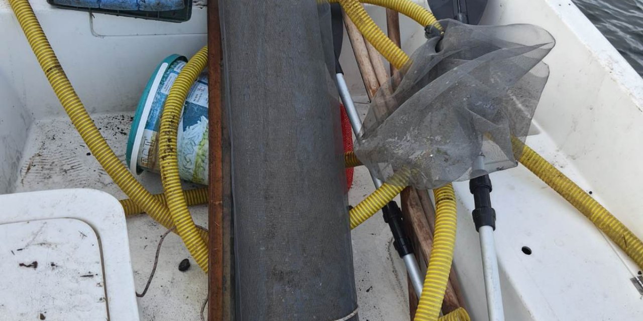 İzmit Körfezi'nde kaçak balık ve midye avcısı 10 kişi yakalandı