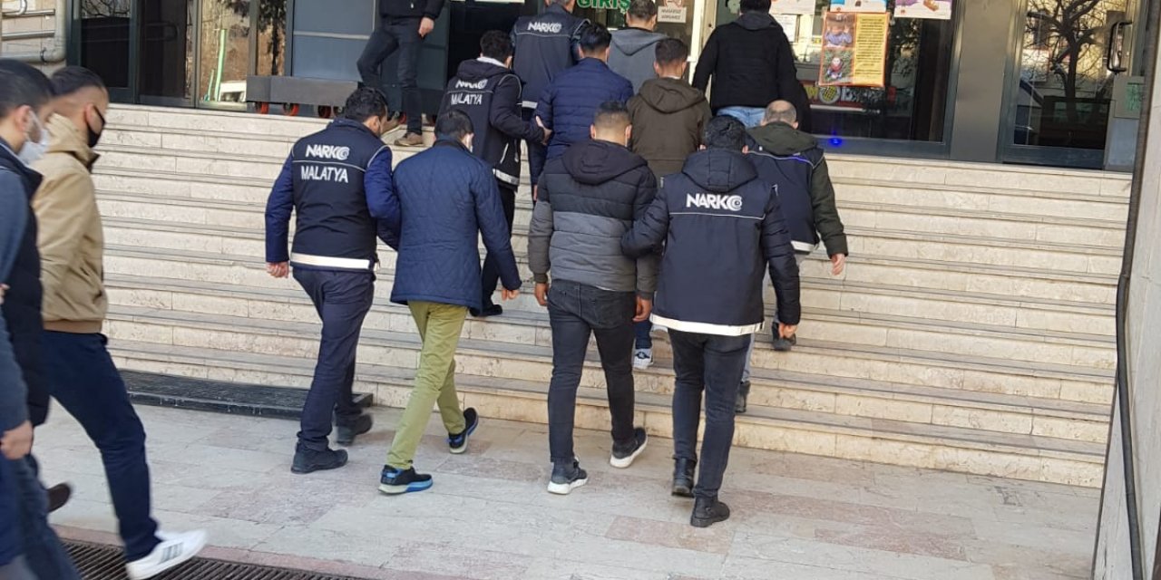 Malatya'da uyuşturucuya 13 tutuklama
