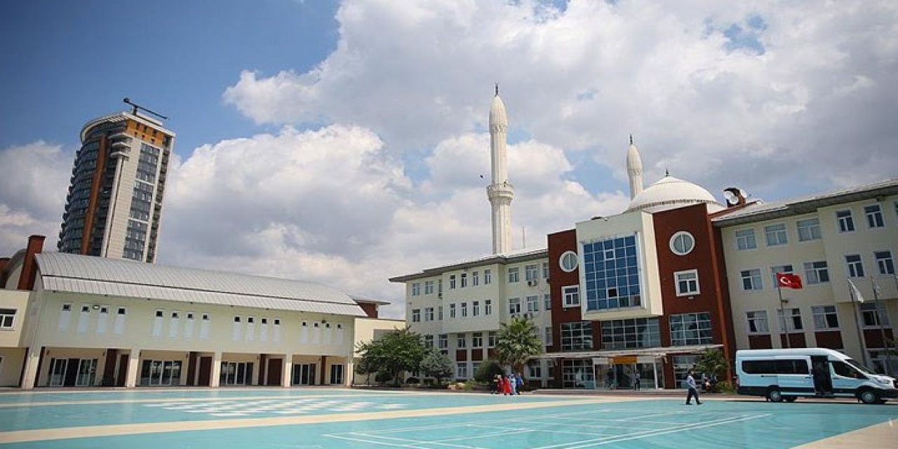 Başarı beklenen düzeyde değil ama... İmam Hatip Liselerine para oluk oluk akıyor! AR-GE çalışmalarına 6 milyon TL ayırdı...