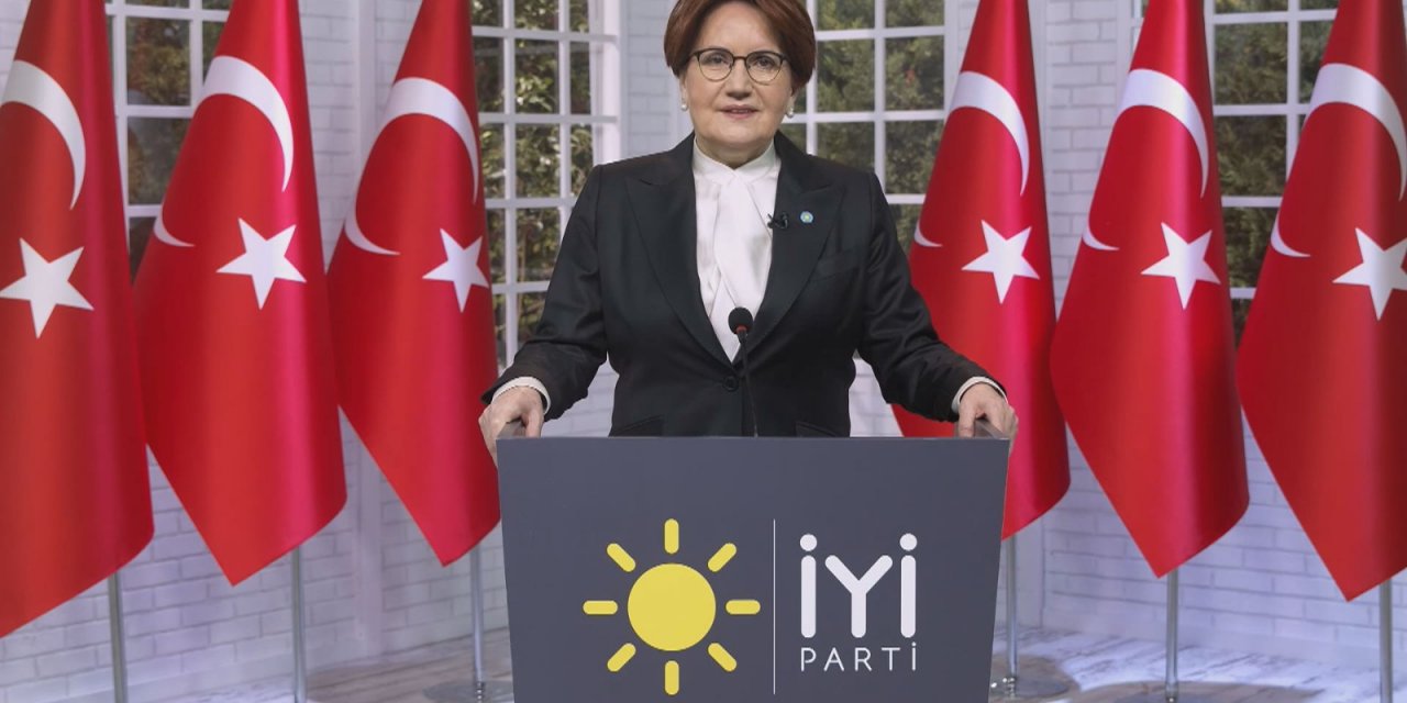 Meral Akşener'den  : Türkiye-ABD ilişkileri açıklaması