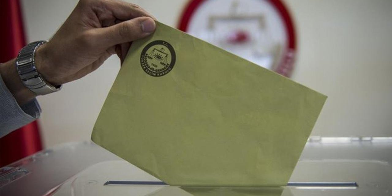 Başkanlık sistemi mi? Parlamenter sistem mi? İşte bu soru MHP'lileri ikiye böldü?
