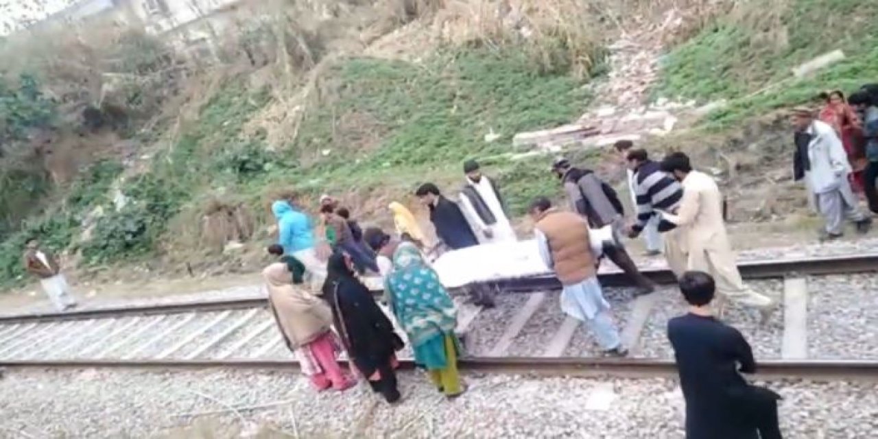TikTok videosu çekerken tren çarpan genç hayatını kaybetti