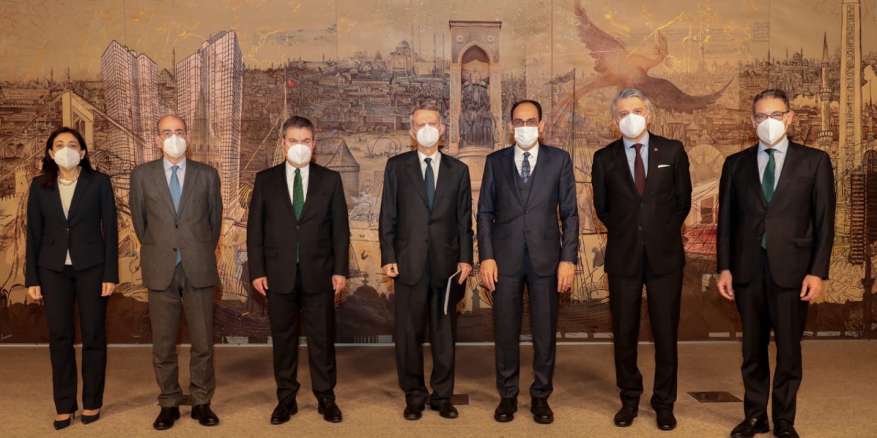 İbrahim Kalın: "Türkiye ile Yunanistan arasında 4,5 yıldır yapılmayan istikşafi görüşmeler bugün İstanbul'da başladı.