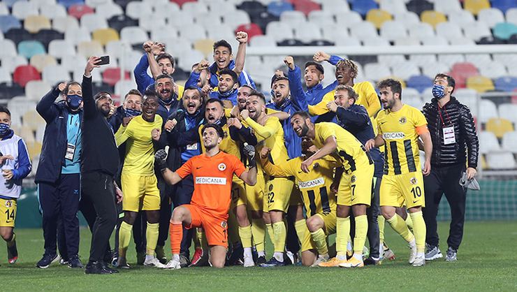 Altınordu - Menemenspor: 2-4